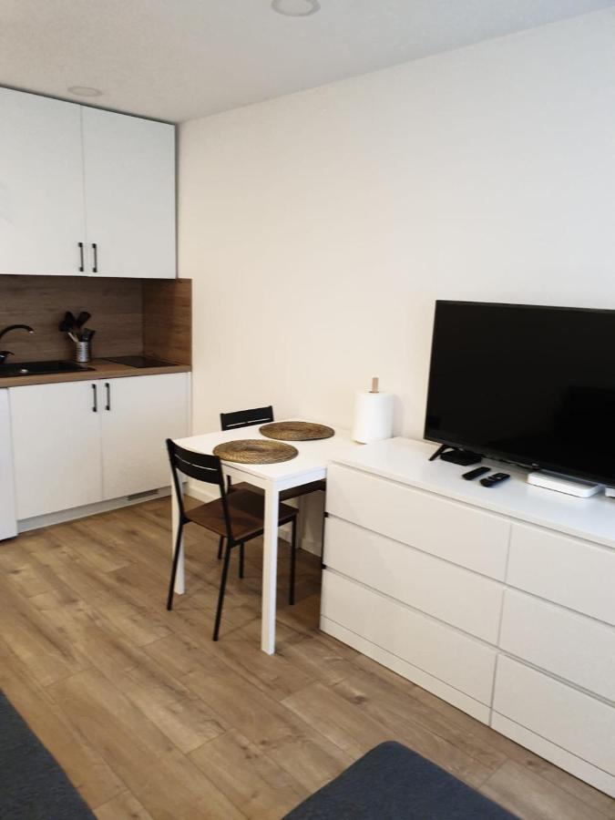 Studio Rent In ザラサイ エクステリア 写真